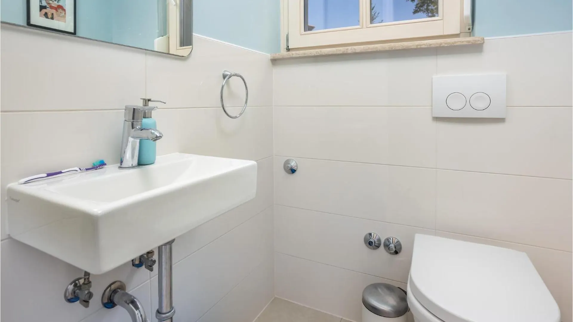 6 Bedroom Cozy Home In Lovran Croatia